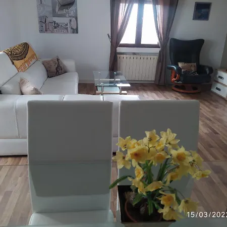 Piso Navas Navas de San Antonio