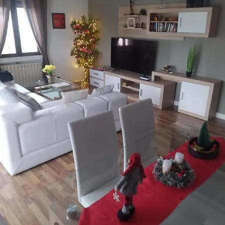 Piso Navas * Navas de San Antonio