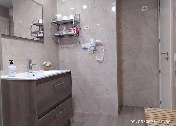 Piso Navas 公寓 Navas de San Antonio